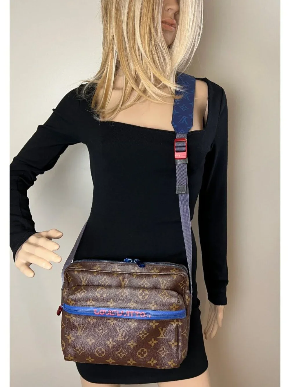 Louis Vuitton Monogram Outdoor Blue Messenger Bag